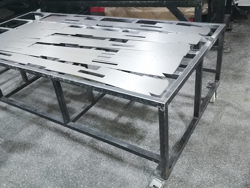 Appearance quality of sheet metal chassis